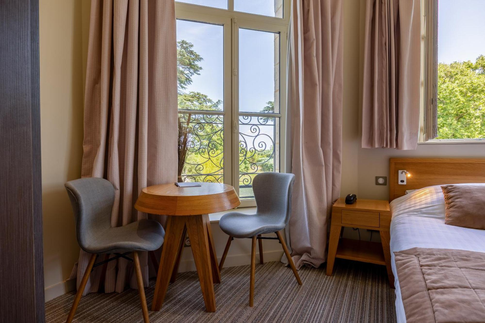 Hotel Et Spa Du Chateau 라고르 외부 사진