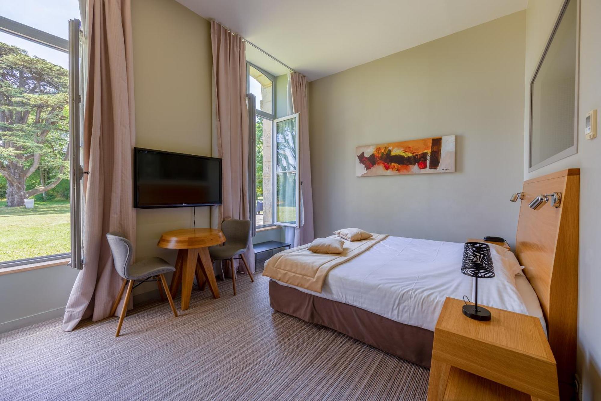 Hotel Et Spa Du Chateau 라고르 객실 사진